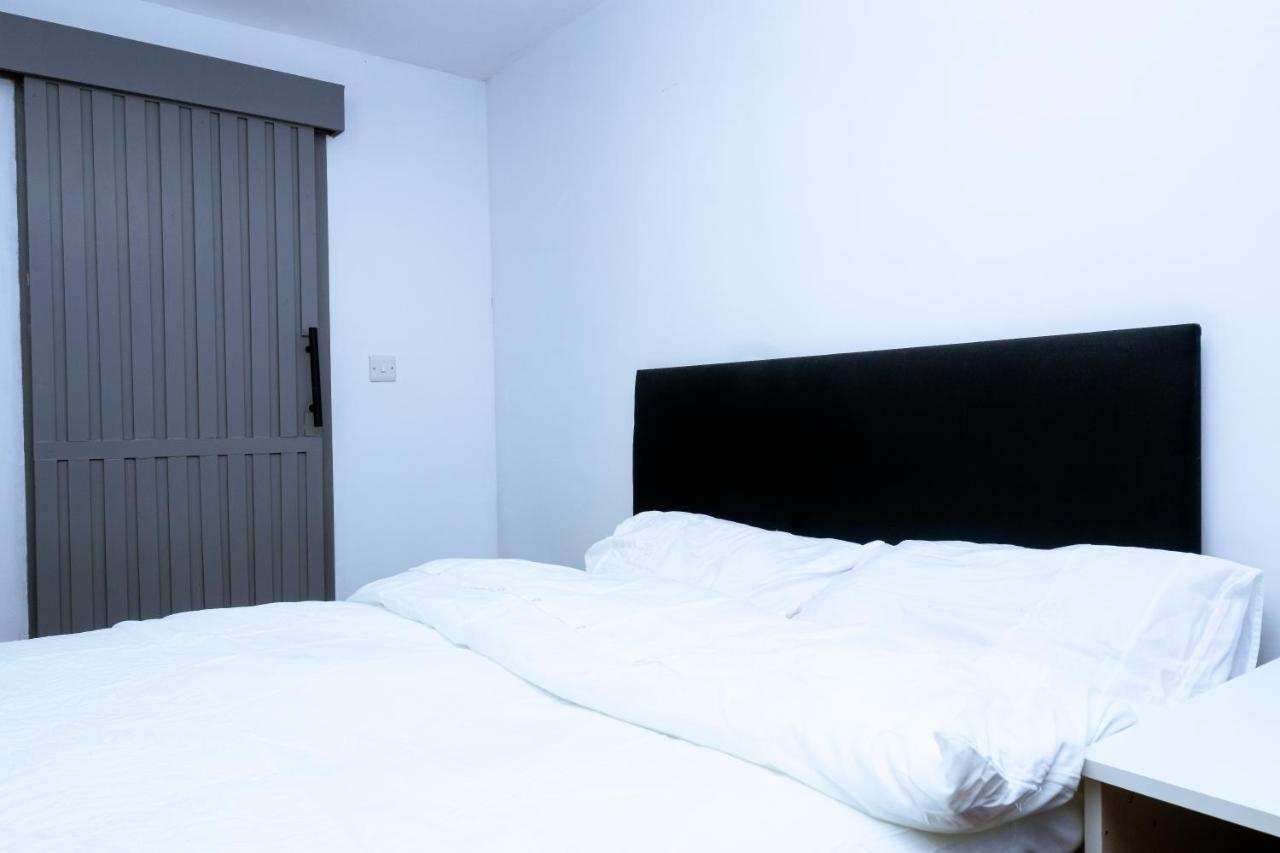 Double Room Oasis Stepps Exterior photo